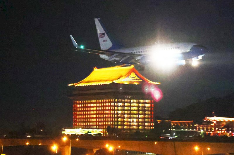 美參院共和黨領袖等26人 發聲明挺裴洛西訪台