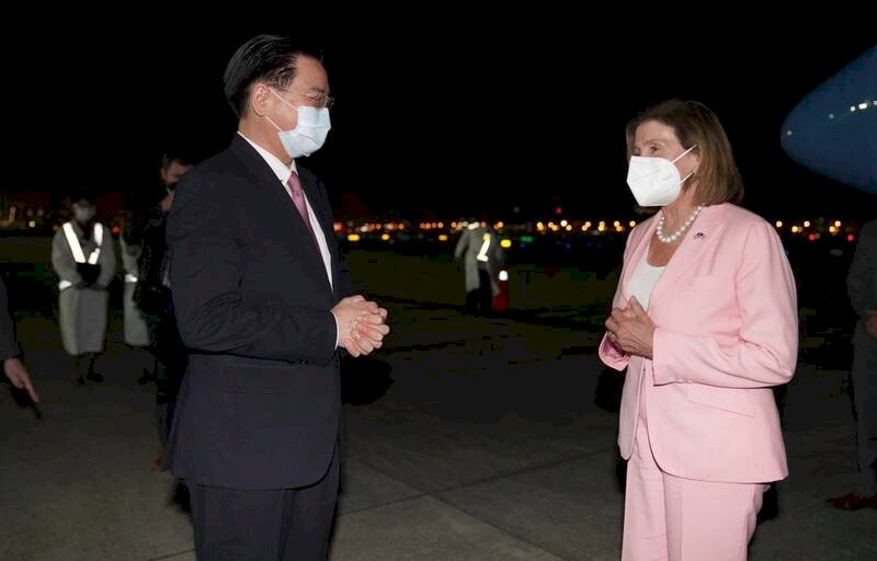 華郵：裴洛西將和台積電董事長劉德音會面