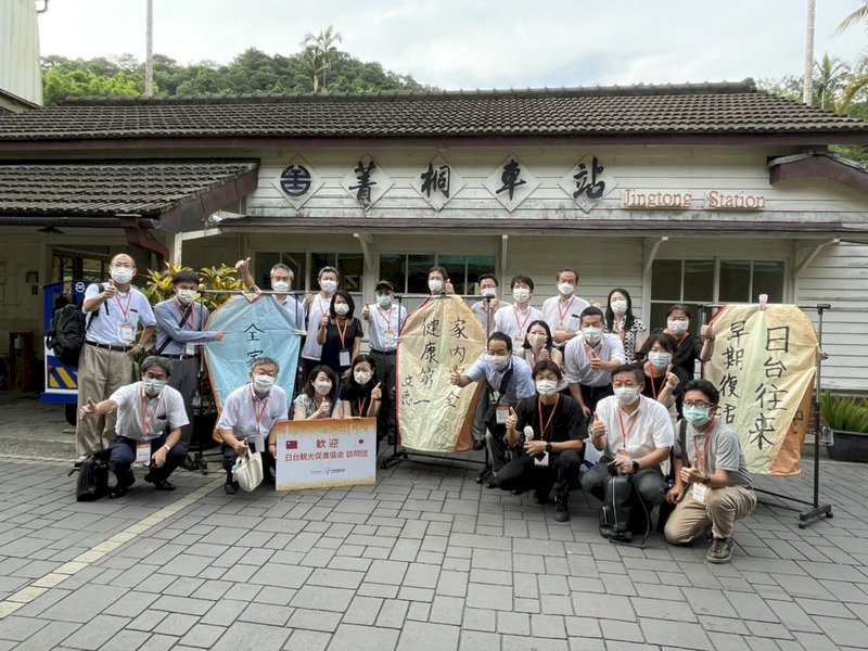 日本踩線團離台 盼台灣盡快開放觀光旅遊
