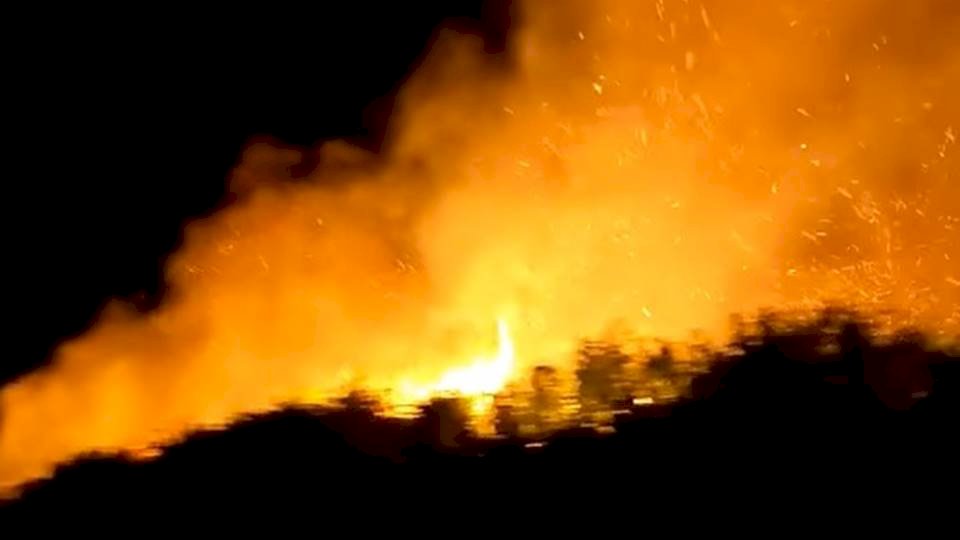 西引火燒山  軍、消合力撲滅無傷亡