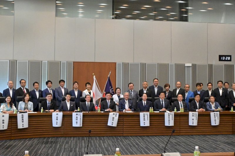 綠委拜會 日華懇：堅持安倍路線讓台日越來越好