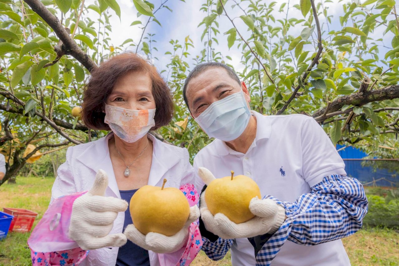 與林姿妙同台引爭議 侯：了解地熱商轉 龍：輔選還是布局2024