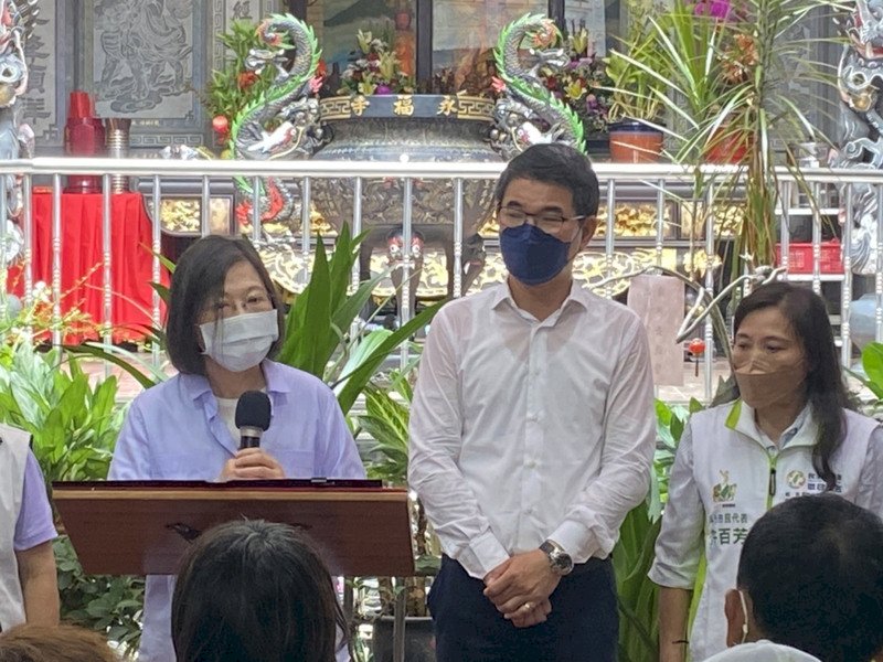中國軍演假訊息攻擊 總統感謝台灣民眾冷靜且自信