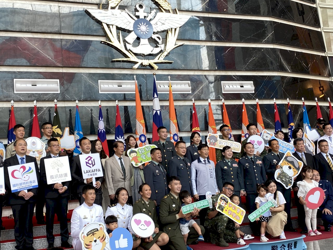 體驗槍林彈雨 九三軍人節邀民眾玩生存遊戲 (影音)