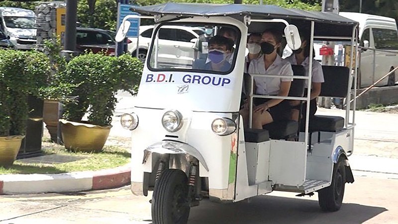 台泰合作電動嘟嘟車 駛向低汙染曼谷
