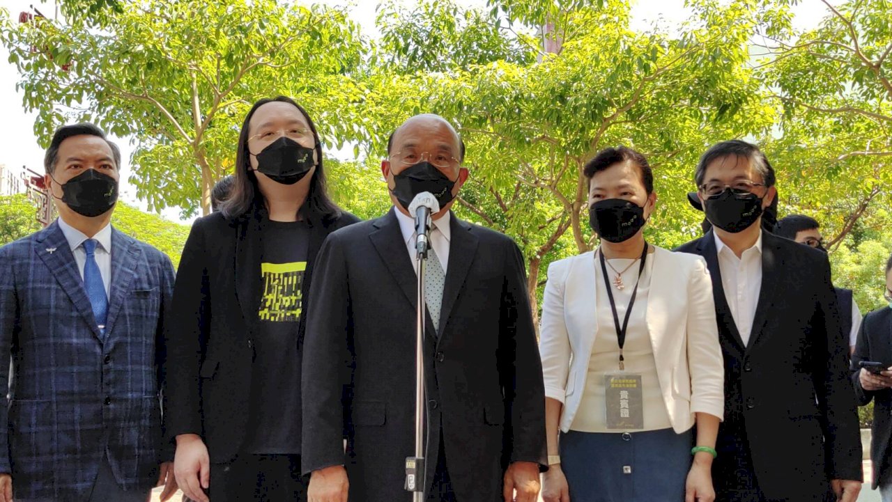 郭台銘點名首長替殺警案負責 蘇揆：虛心聆聽