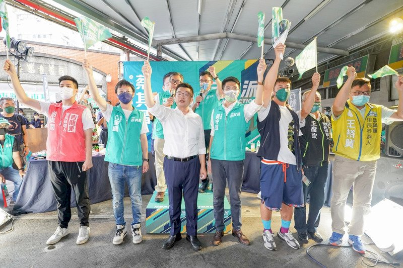 台中狼師性侵案  蔡其昌：市府應查誰洩密