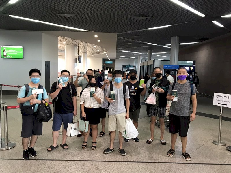 台刑警用臉書向柬國內政部長求救 11台人獲釋