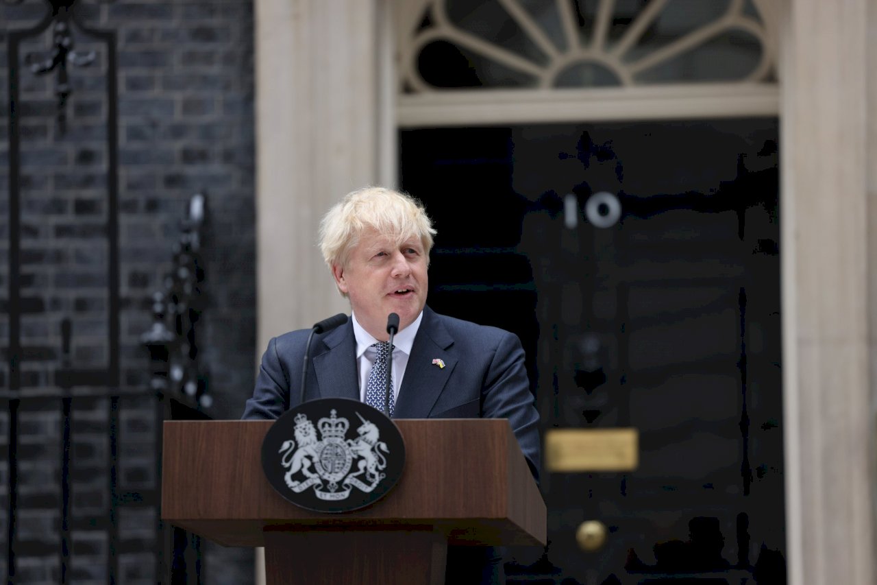 英相強生即將離任 承諾全力支持繼任者特拉斯