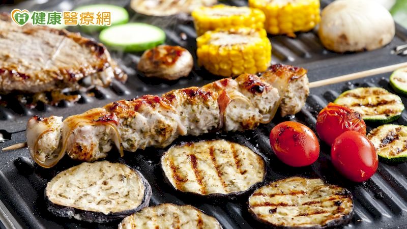 居家烤肉小心一氧化碳中毒！急診醫列「奪命症狀」