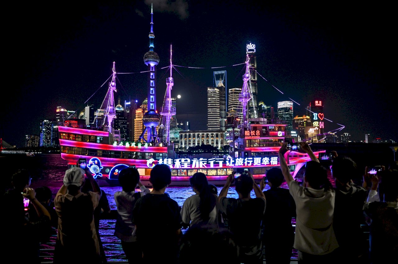 嚴格防疫規定 中國中秋節旅遊業受衝擊
