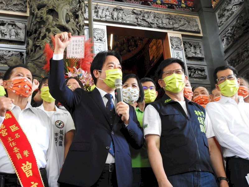 蔡賴接力替林佳龍站台 侯友宜續固守市政