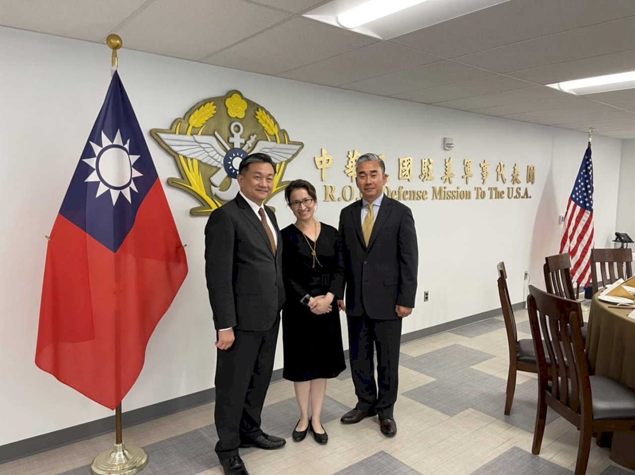 金字招牌吸睛！駐美軍事代表團大樓整建啟用