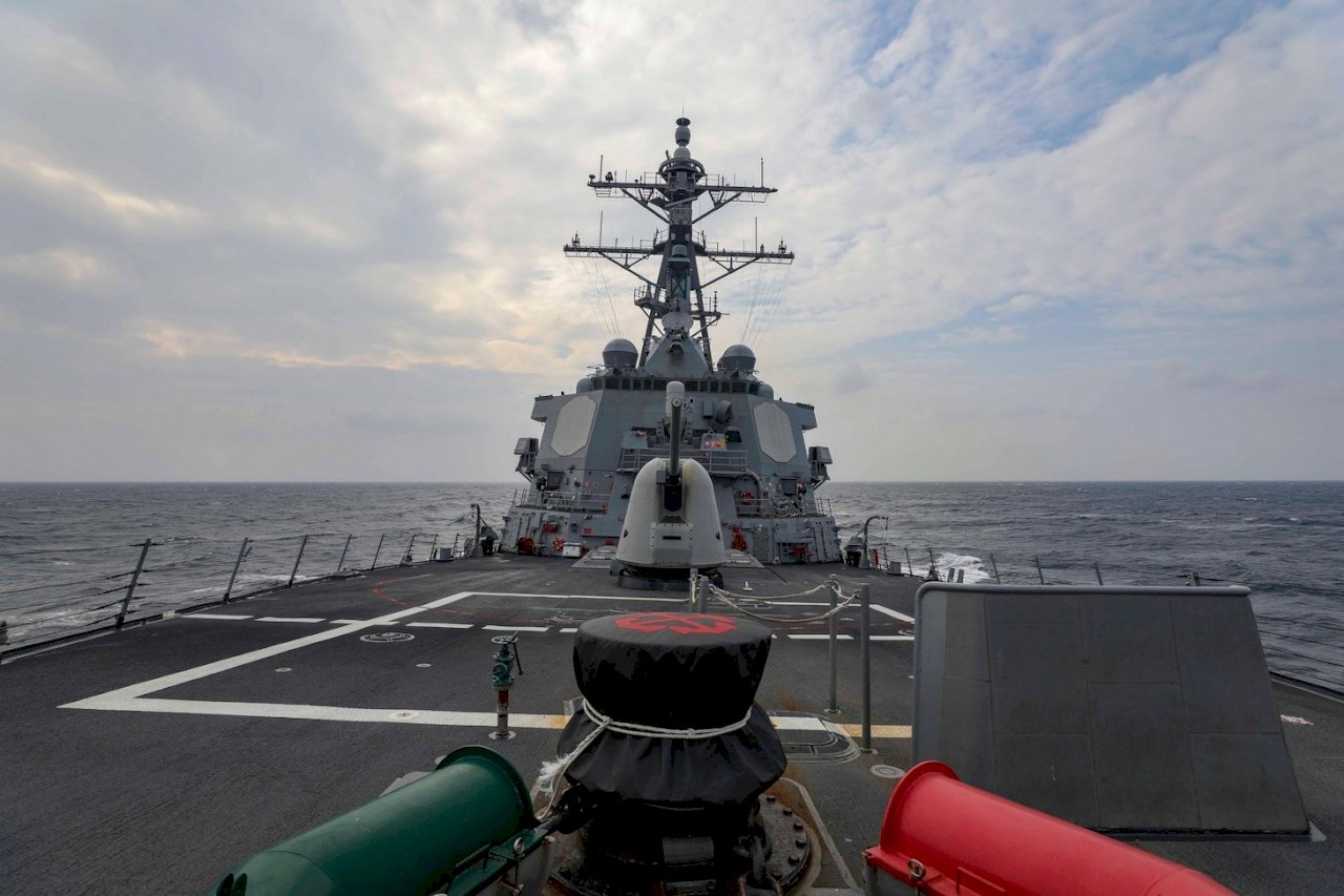 美加軍艦例行通過台灣海峽 展現對印太承諾