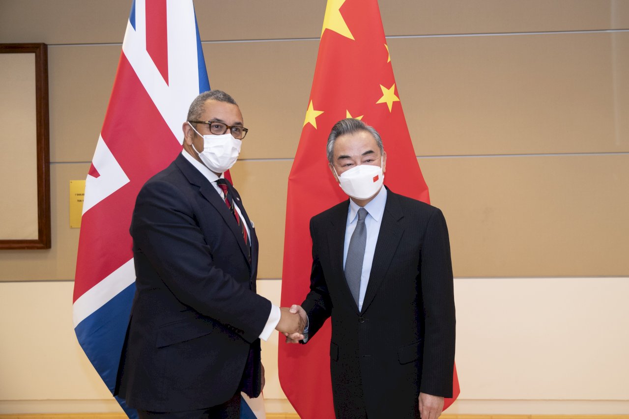 與王毅會晤 英外相關切台海情勢緊張