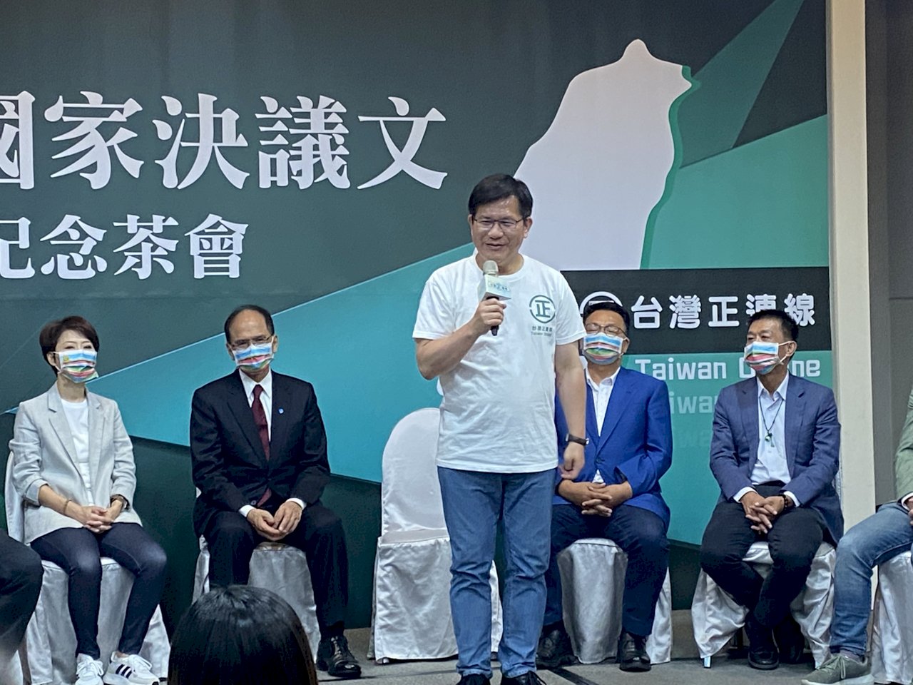 侯辦秀截圖證「警大聲明」 林佳龍：硬拗如恩恩案
