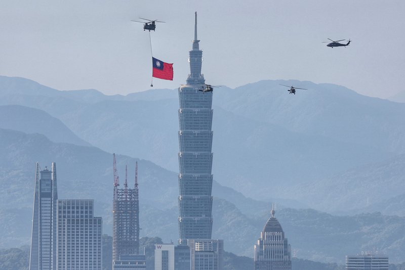 國慶空中全兵力預演 雷霆萬鈞振奮人心