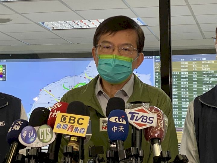 天候不佳、國道車流略減 交長建議循省道出遊