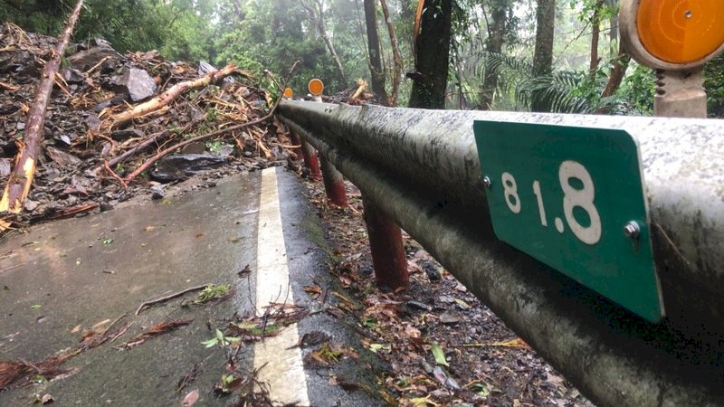 台7線搶修第6天  81人續留明池山莊待撤