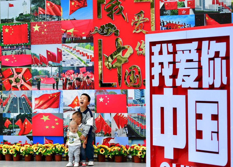 中國通過《愛國主義教育法》 有沒有愛國？他說了算…