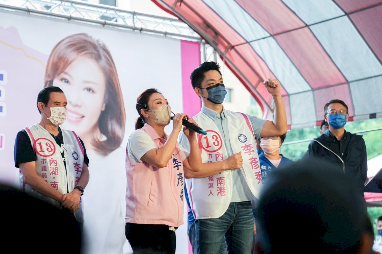 2022選戰／與韓國瑜同台輔選 蔣萬安：盼發揮團體戰力