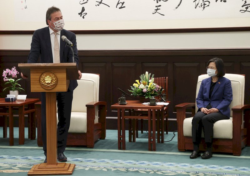 德議員海特訪台 盼了解台灣如何自我捍衛