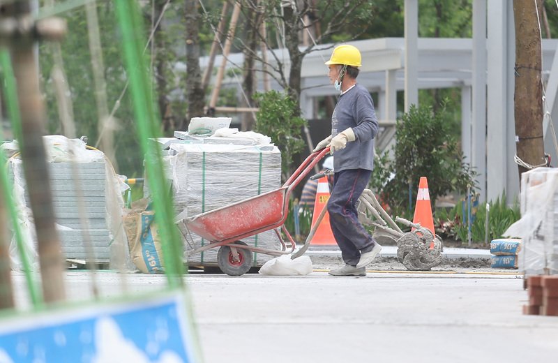 藍批勞工政見跳票 綠委強調政府保障勞權作為與責任