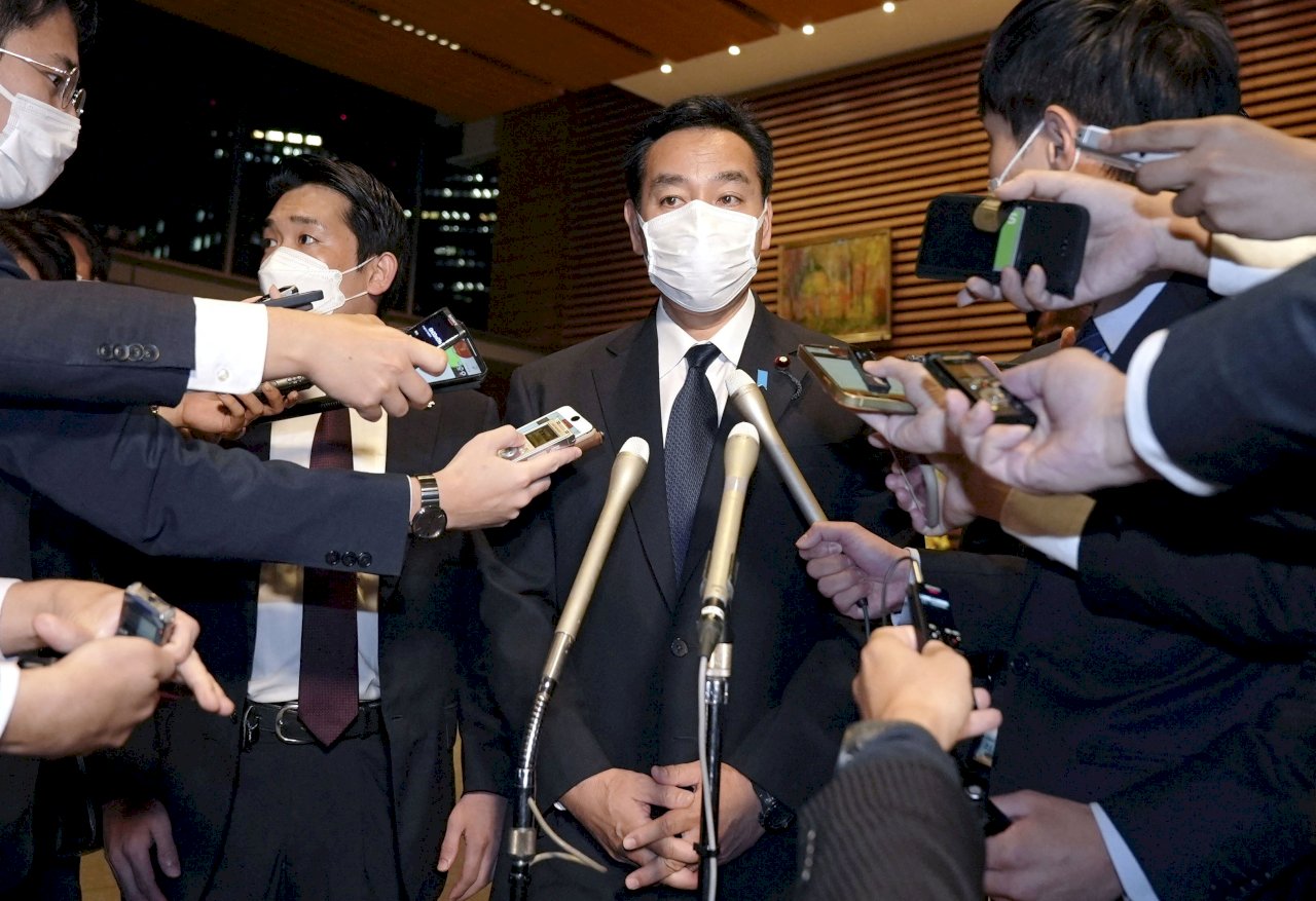 與統一教關係說不清 日經濟再生擔當大臣辭職