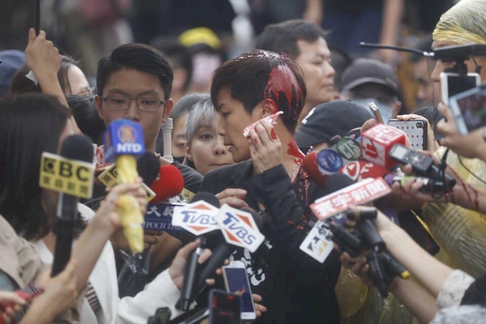 何韻詩被潑漆案 台北地院判主嫌賠償40萬元