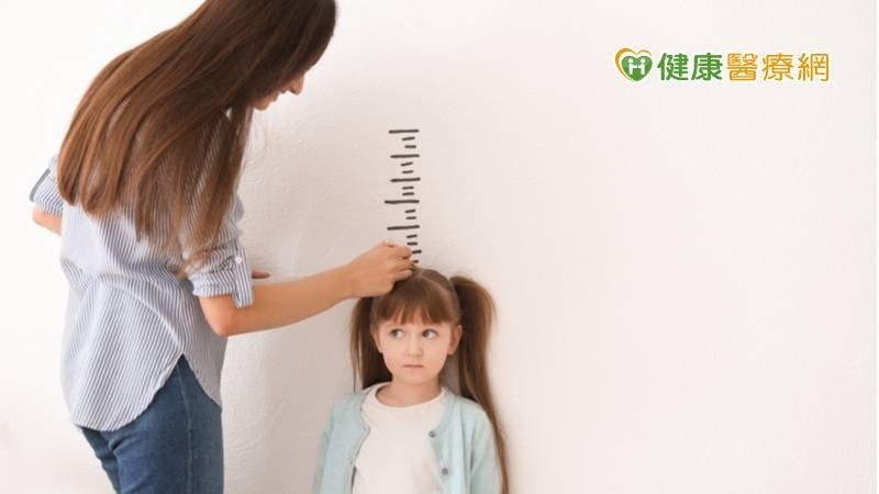 「一瞑大一吋」是真的！醫：「睡對時間」有助長高