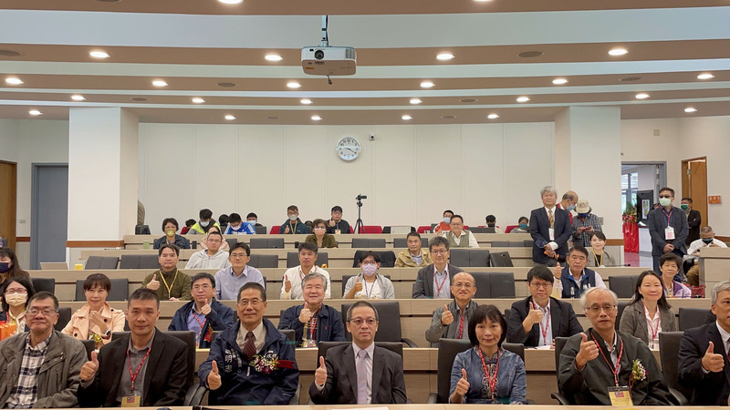 金馬地區結束戰地政務30週年的省思與21世紀最初10年的中國獨立紀錄片
