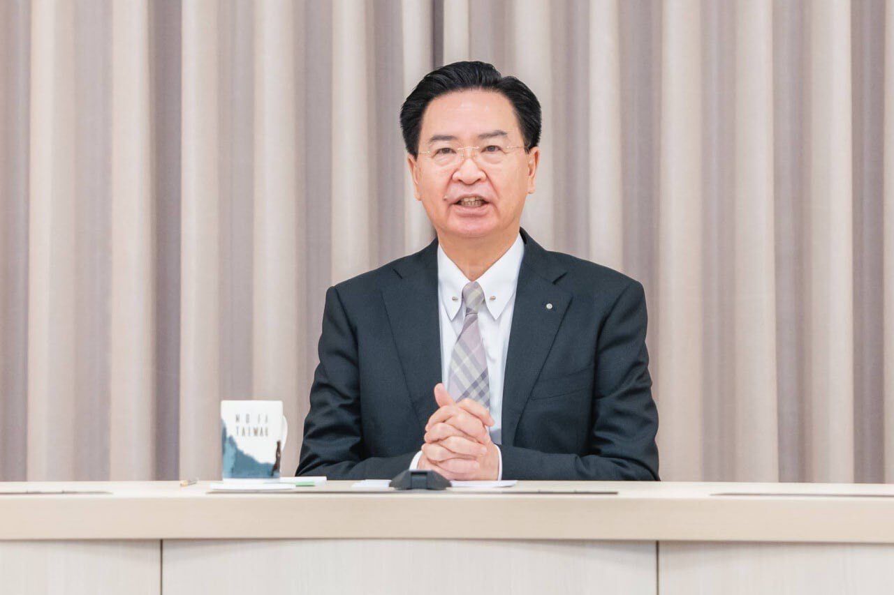 吳釗燮視訊參與捷克智庫會議 與副總理共同致詞