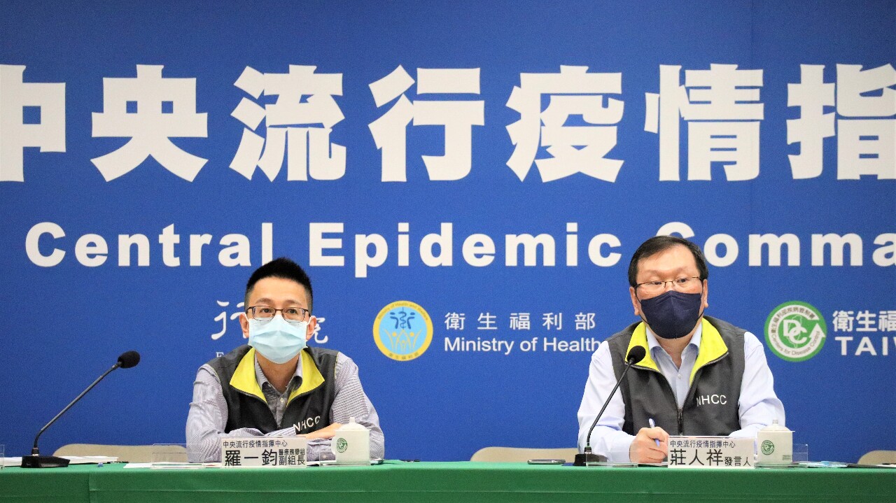 逐桌敬酒、口罩令同步鬆綁？ 指揮中心研議中