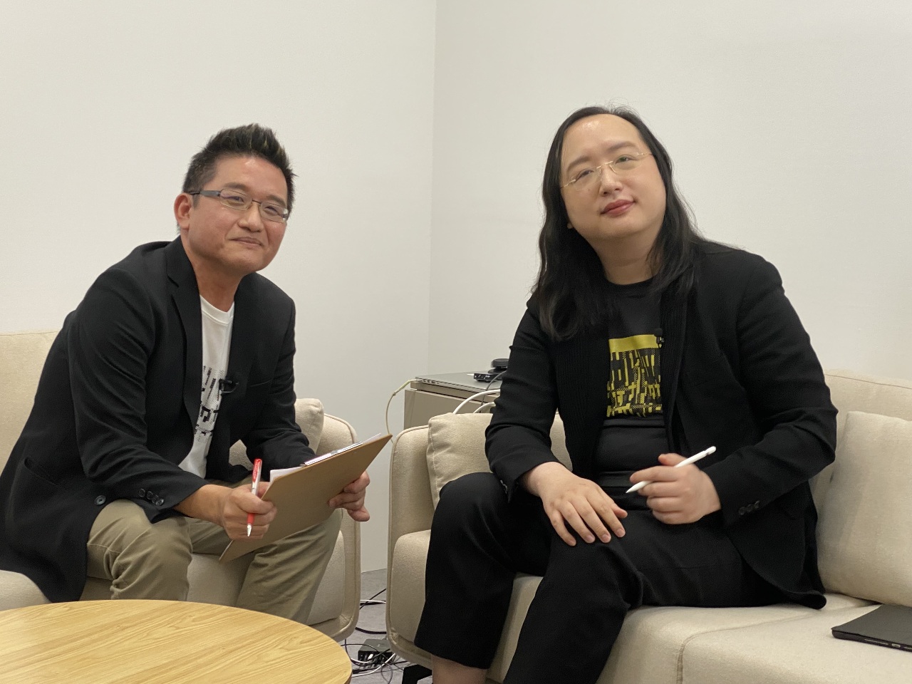 數位部新光辦公室首開箱 唐鳳親揭超時空辦公科技 (影音)