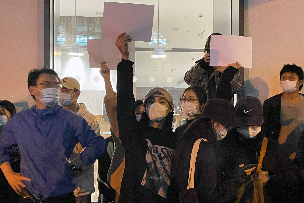 中國「清零」白紙運動 要騰訊等企業加強網路審查刪影音