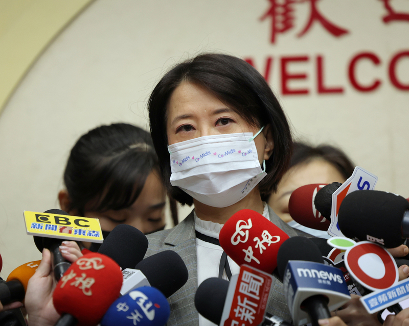 王鴻薇要吳怡農交代趙映光爭議 請葉林傳幫忙認不會被黑道傳言困擾