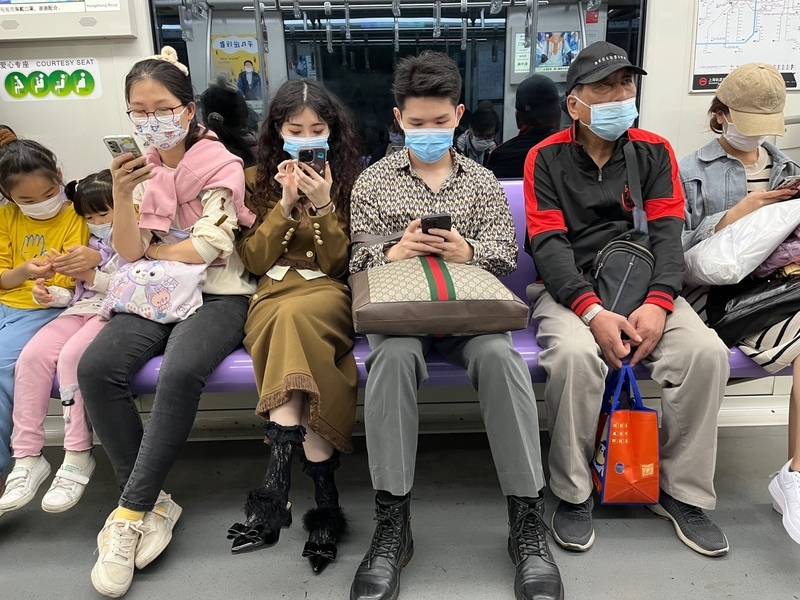 3月以來逐漸上升 中國COVID-19疫情達首階段高點