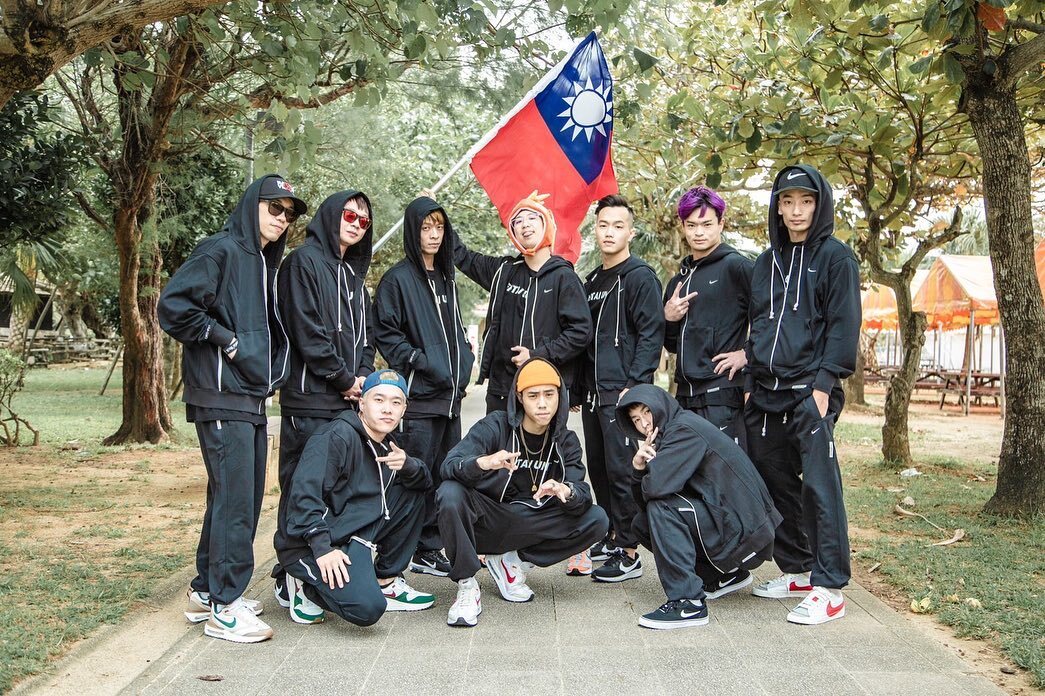 街舞賽台灣隊秀國旗中國退賽 領隊：我態度很硬
