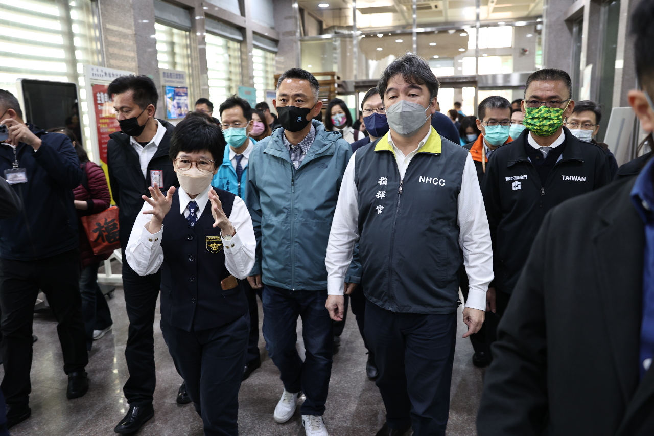 王必勝視察小三通防疫 金門醫療量能是重點