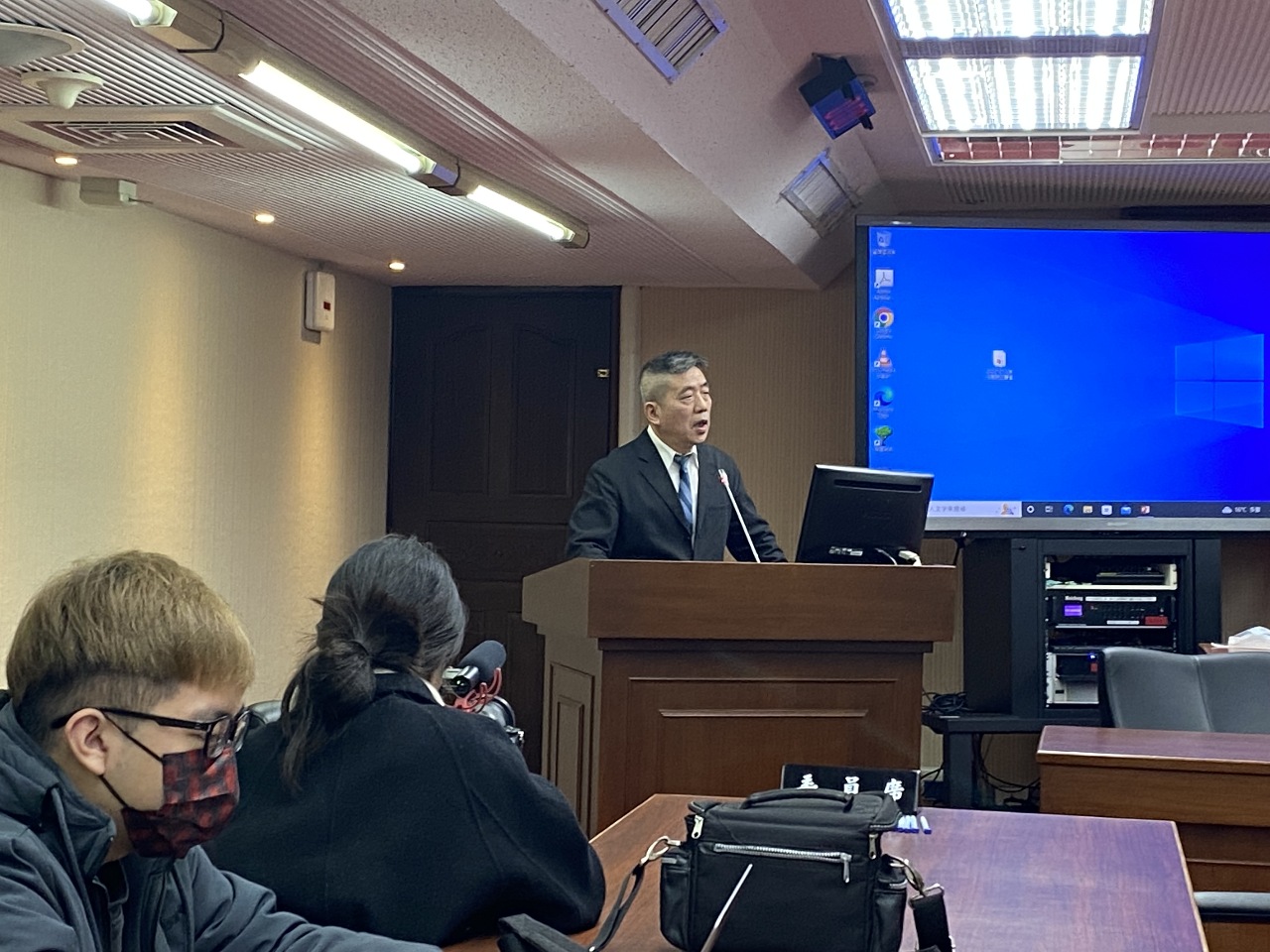 民生設施成攻擊目標 學者：可讓民防人員輕武裝