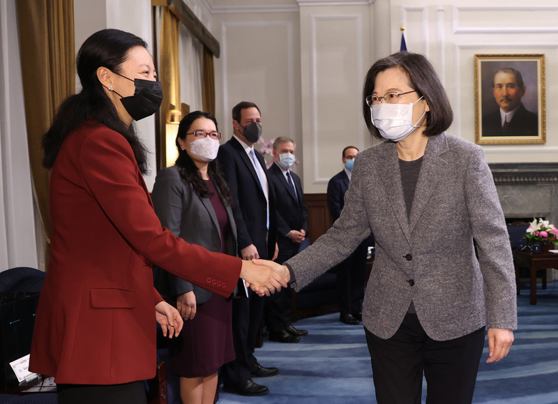 韓對陸客施加檢疫 陸停發短期簽證、停過境免簽反制 2026台海戰爭兵推 CSIS：美日台慘勝