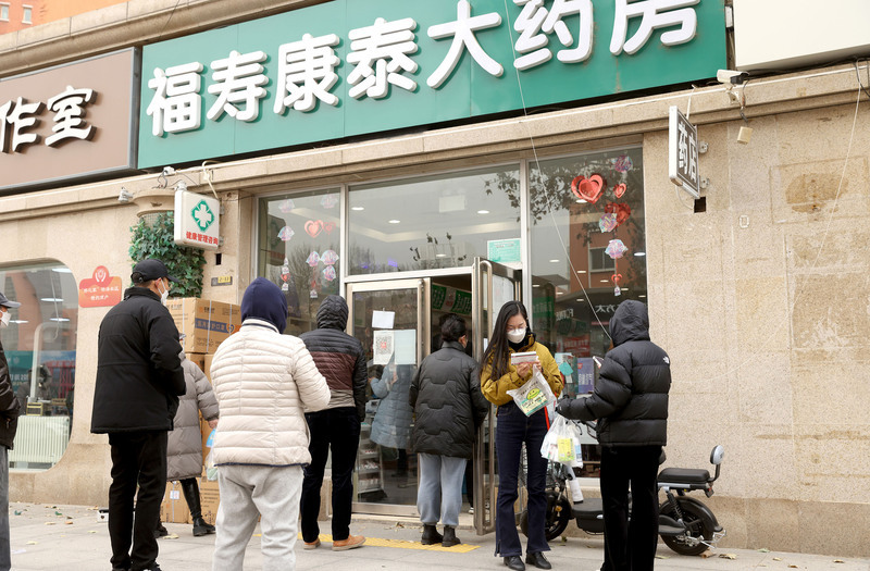 中國搶藥潮背後：管制3年不敢備貨  有藥企倒閉