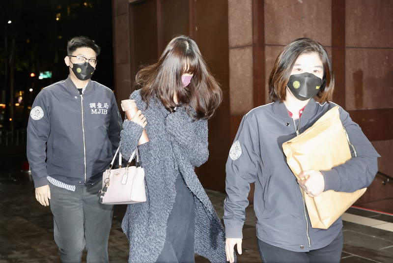 高虹安涉詐領助理費案  王郁文移送北檢複訊