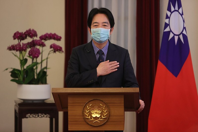 賴清德肯定單親兒童文教基金會 助弱勢單親走出困境