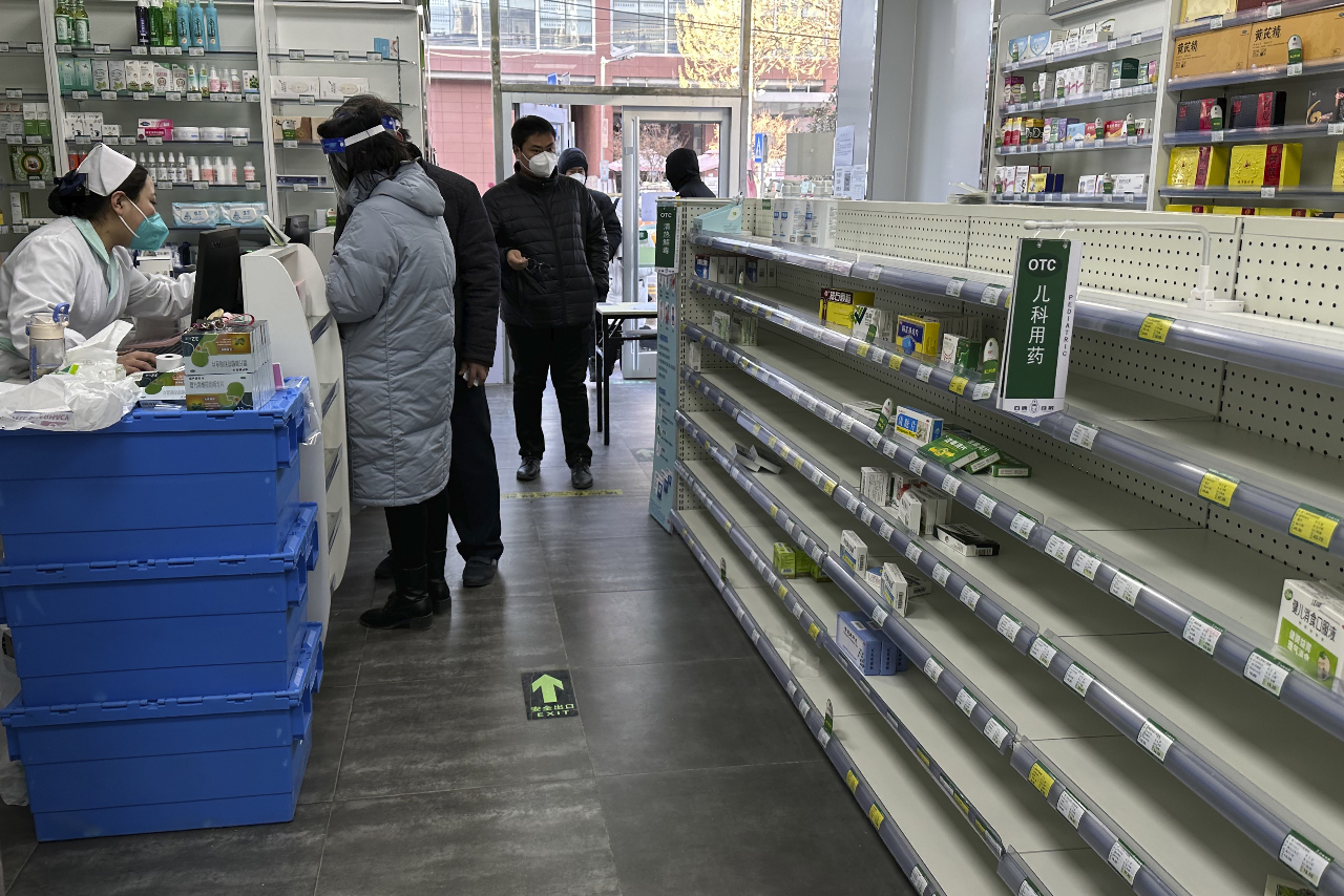 中國疫情失控  專家：開放時間點糟+準備不足