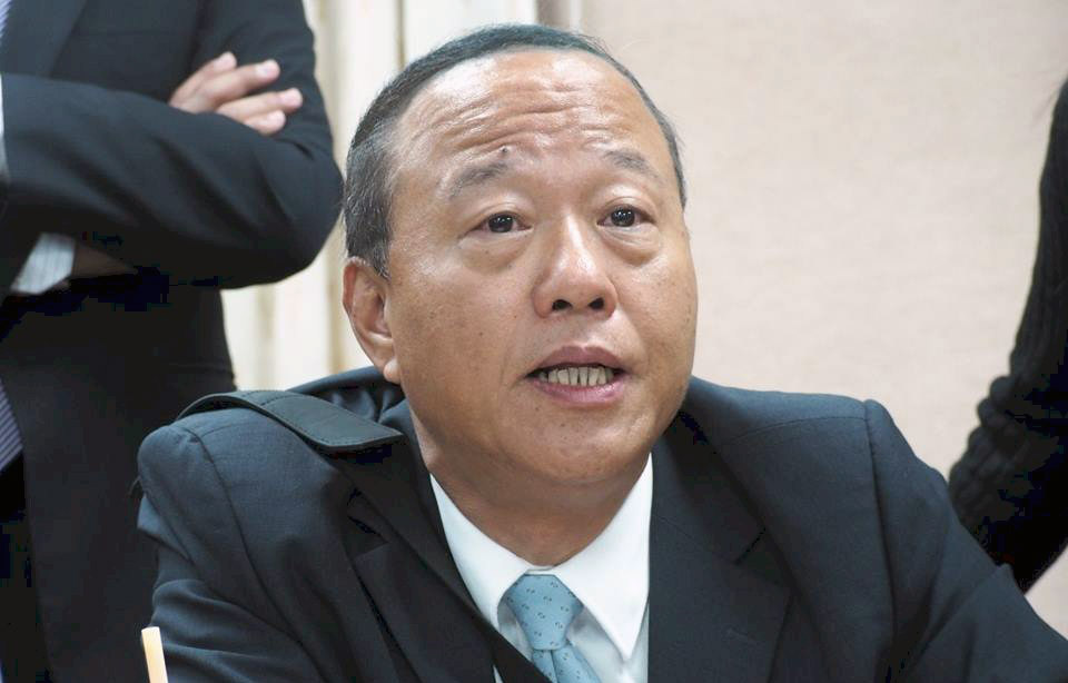 戰略型訓練 柏鴻輝：射擊能力佳役男培養為狙擊手