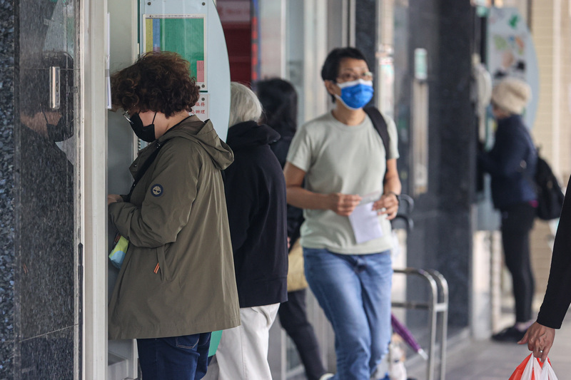 財政部：每人普發6千元 共編列1416.5億元