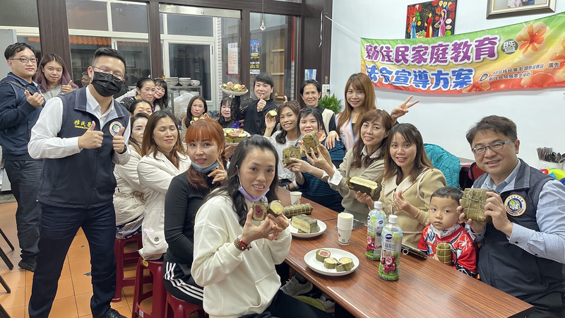 澎湖新住民感受過年氣氛 吃家鄉味感動落淚