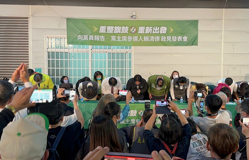 黑金疑雲罩台南 賴清德要求市長、民代鞠躬道歉