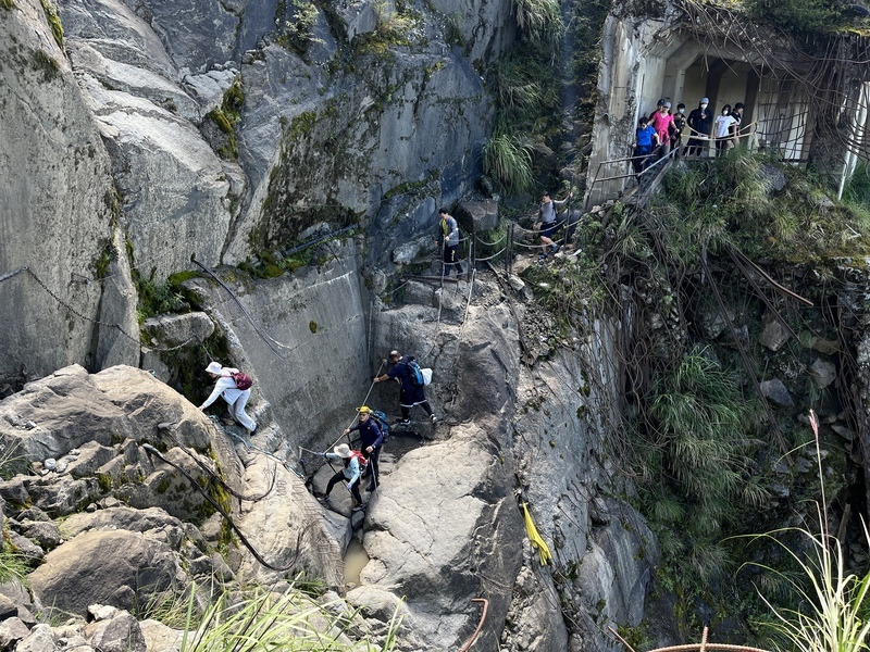 做足準備、記住迷途STOP口訣 迎春登山保平安